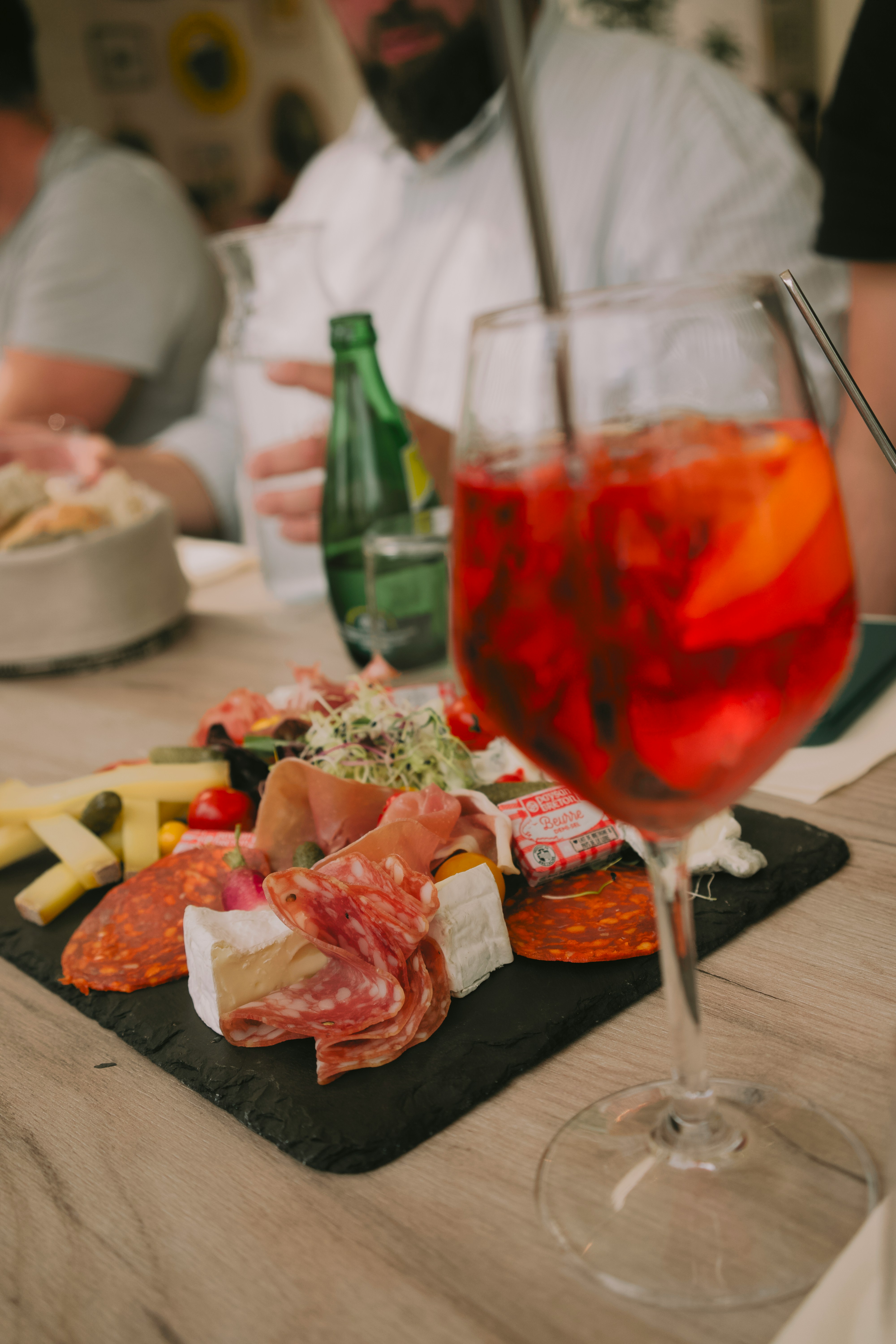 BUURR! Borrel Box + Service